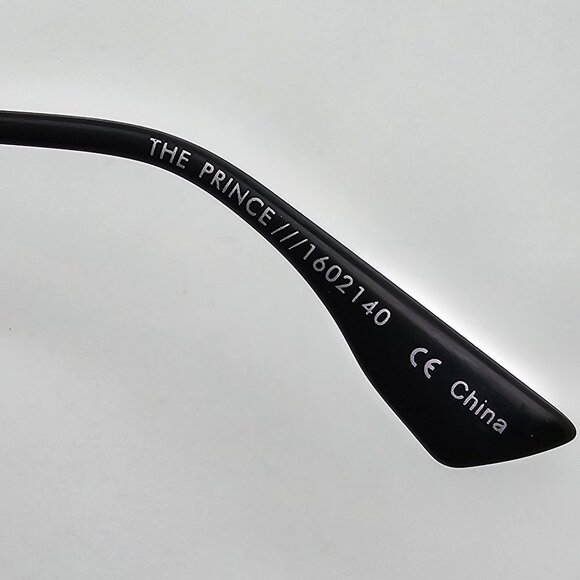 Le Specs The Prince Black Frame Gold Mirror Flat Lens Aviator Sunglasses 57mm - Picture 9 of 13